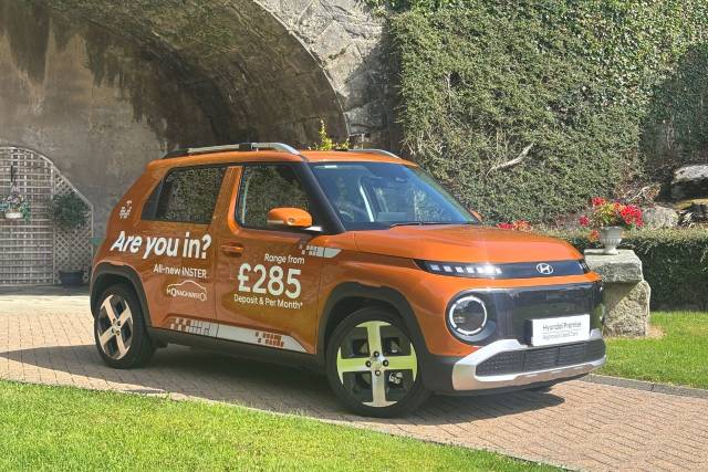 Hyundai Inster 0.0 85kW 02 49kWh 5dr Auto Hatchback Electric Orange