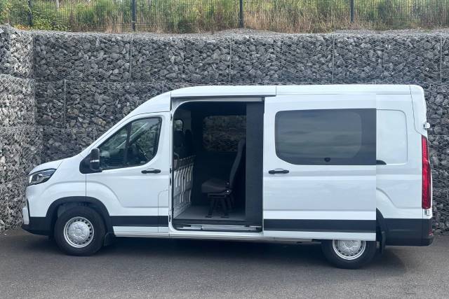 2025 Maxus Deliver 9 Base Crew Van L3H2 2.0 150PS