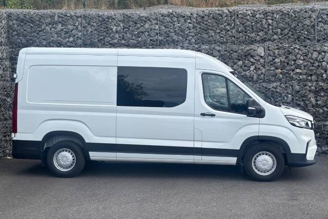 2025 Maxus Deliver 9 Base Crew Van L3H2 2.0 150PS