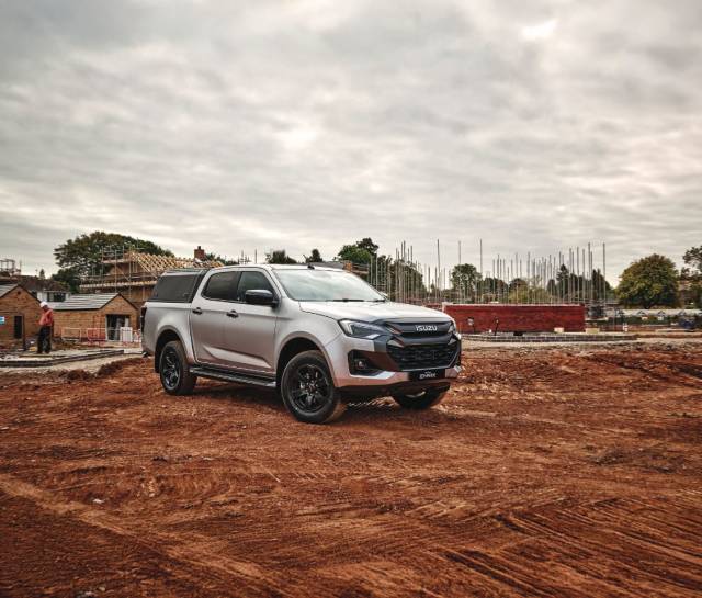 2025 Isuzu D-max V-Cross Commerical Automatic 1.9 4WD Euro 6 (s/s) 4dr