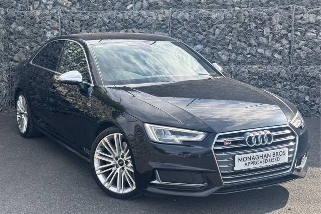 Audi A4 3.0 S4 Quattro 4dr Tip Tronic Saloon Petrol Black