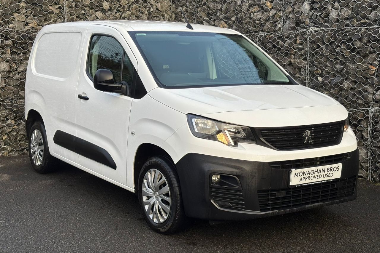 2022 Peugeot Partner