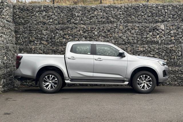 2025 Isuzu D-max 1.9 DL40 Double Cab 4x4