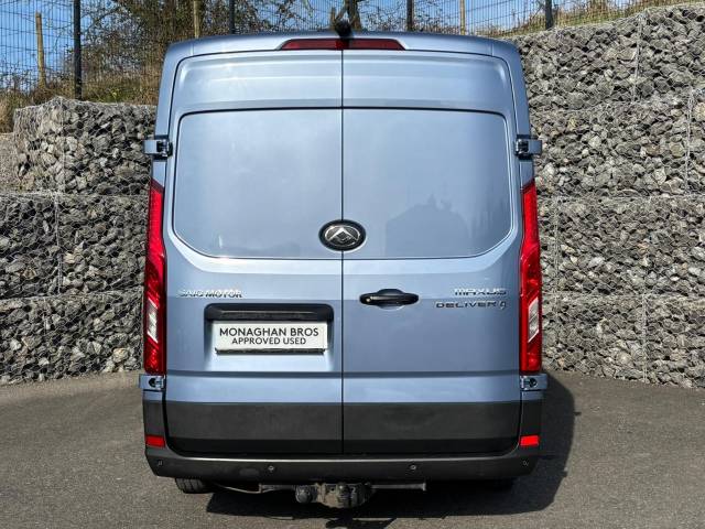 2024 Maxus Deliver 9 2.0 D20 150 High Roof Van