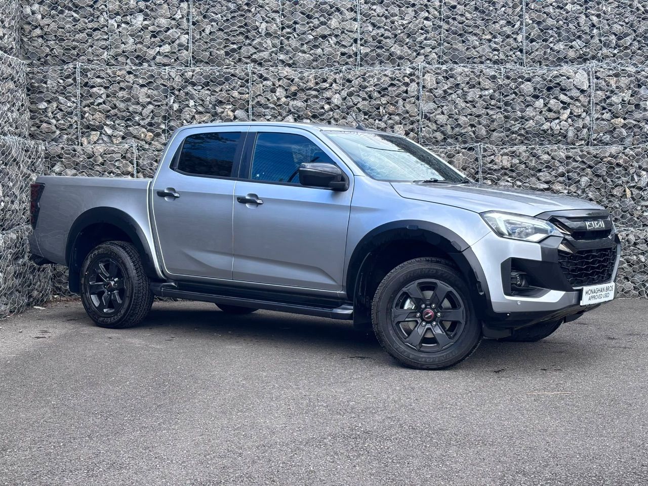 2025 Isuzu D-max