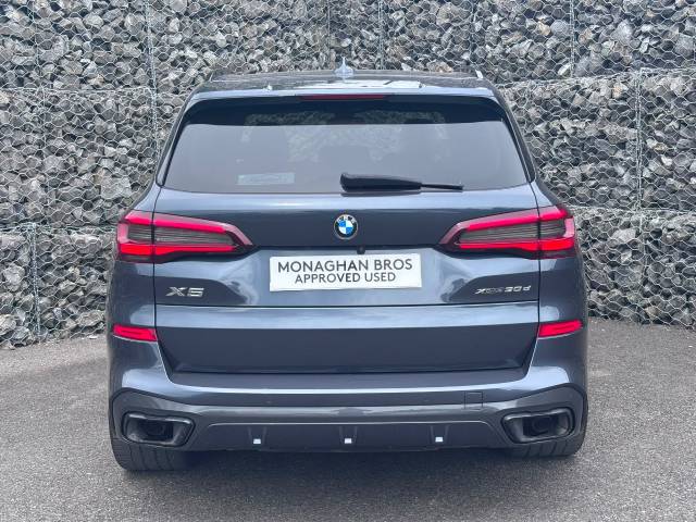 2022 BMW X5 3.0 xDrive30d MHT M Sport 5dr Auto