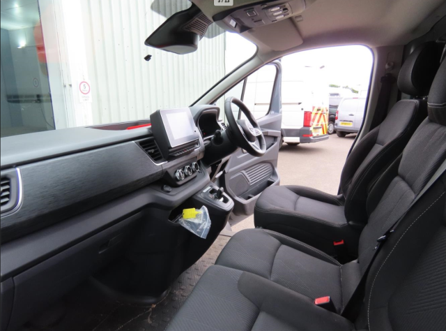 2025 Nissan Primastar 2.0 dCi 150ps H1 Tekna Van Auto [9 Speed]