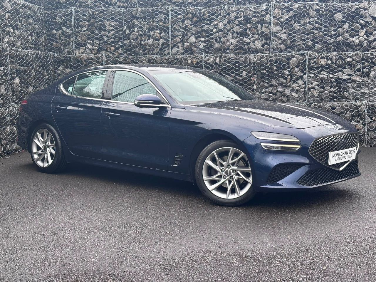 2022 Genesis G70