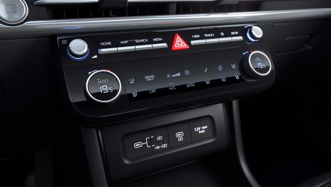 Hyundai TUCSON - Interior